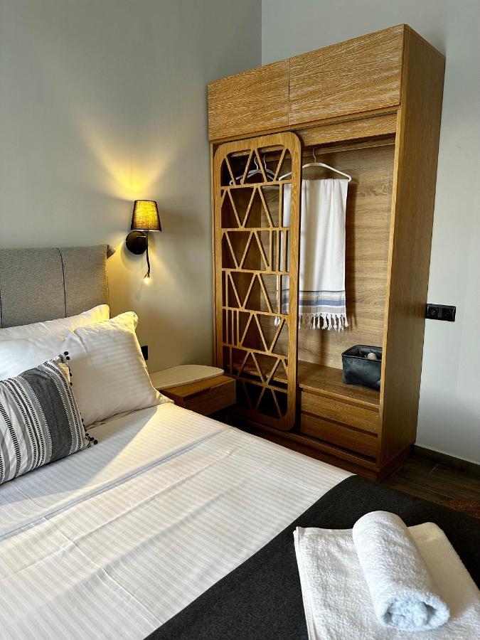 Thea Comfy Living Aparthotel Vrasná Kültér fotó