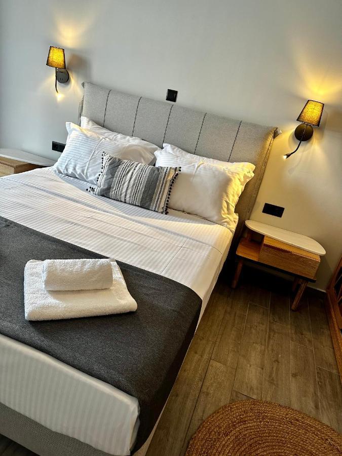 Thea Comfy Living Aparthotel Vrasná Kültér fotó